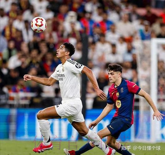 组图：西超杯巴萨3-2皇马卫冕 拉菲尼亚梅开二度